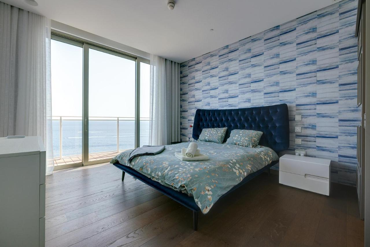 Super Luxury Apartment In Tigne Point, Amazing Sea Views Sliema Ngoại thất bức ảnh