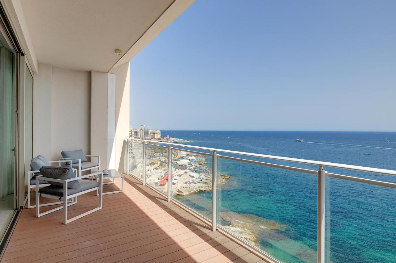 Super Luxury Apartment In Tigne Point, Amazing Sea Views Sliema Ngoại thất bức ảnh