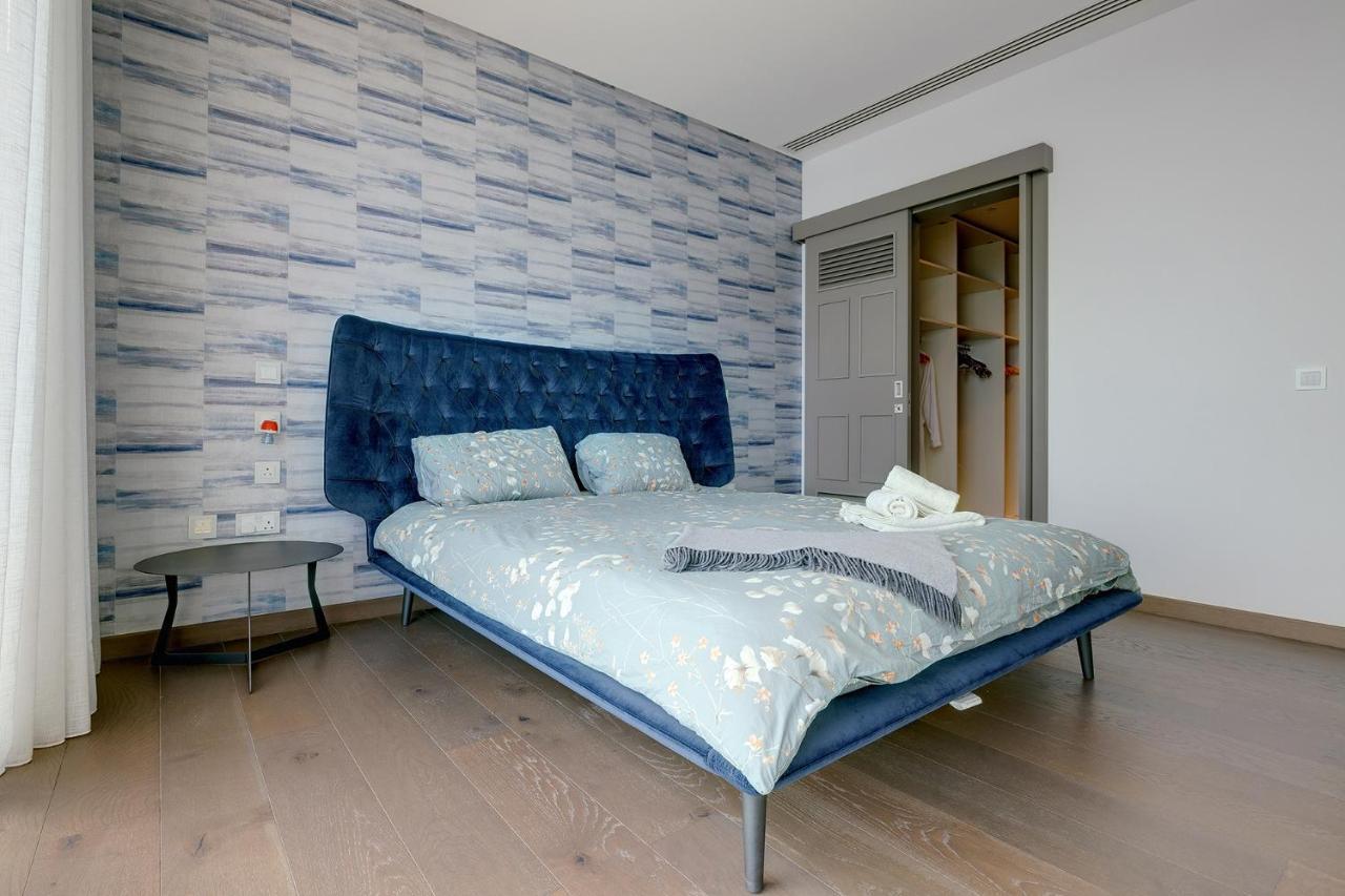 Super Luxury Apartment In Tigne Point, Amazing Sea Views Sliema Ngoại thất bức ảnh