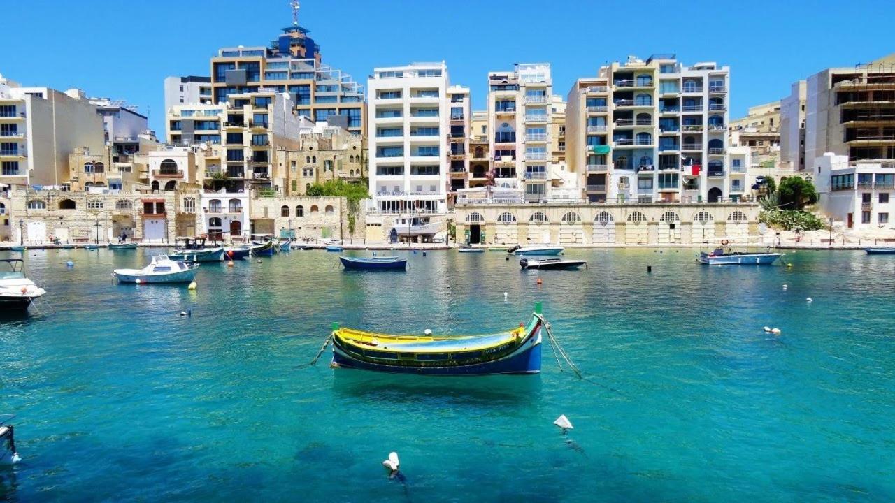 Super Luxury Apartment In Tigne Point, Amazing Sea Views Sliema Ngoại thất bức ảnh