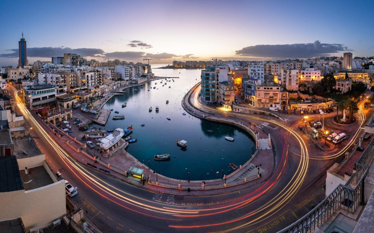 Super Luxury Apartment In Tigne Point, Amazing Sea Views Sliema Ngoại thất bức ảnh