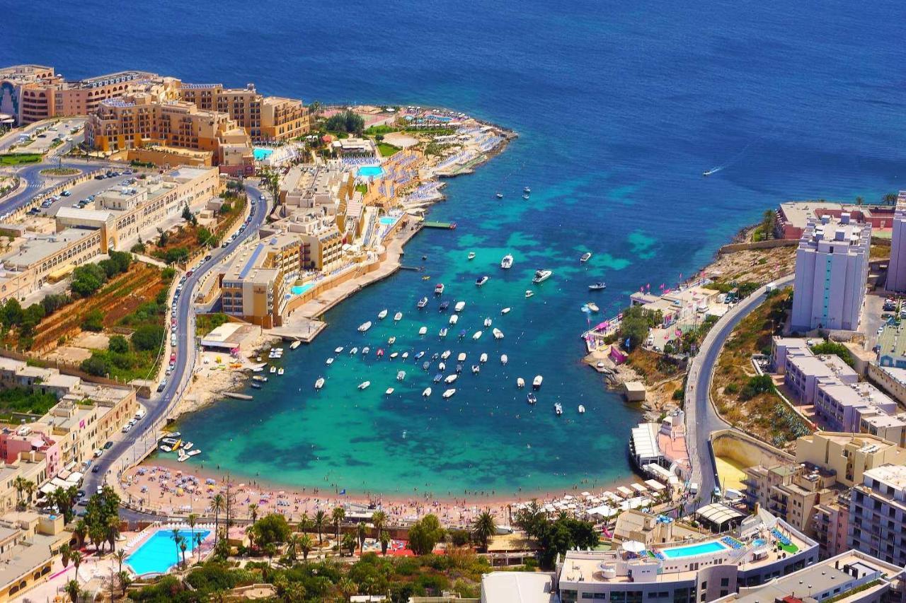 Super Luxury Apartment In Tigne Point, Amazing Sea Views Sliema Ngoại thất bức ảnh